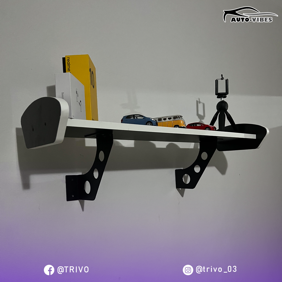 رف حائط رياضي بتصميم عصري