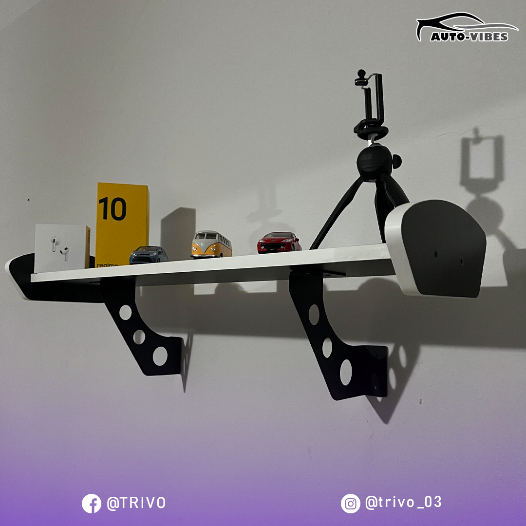 رف حائط رياضي بتصميم عصري